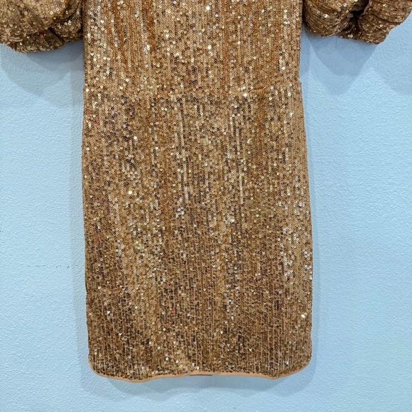 NWOT Camila Coelho Cassie Sequin Mini Dress Gold Women’s Size X-Small - Picture 6 of 15